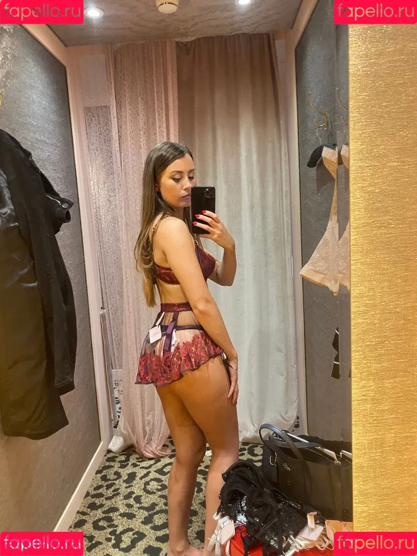 Anna Zapala / ankazapala / annazapala Onlyfans Photo Gallery 