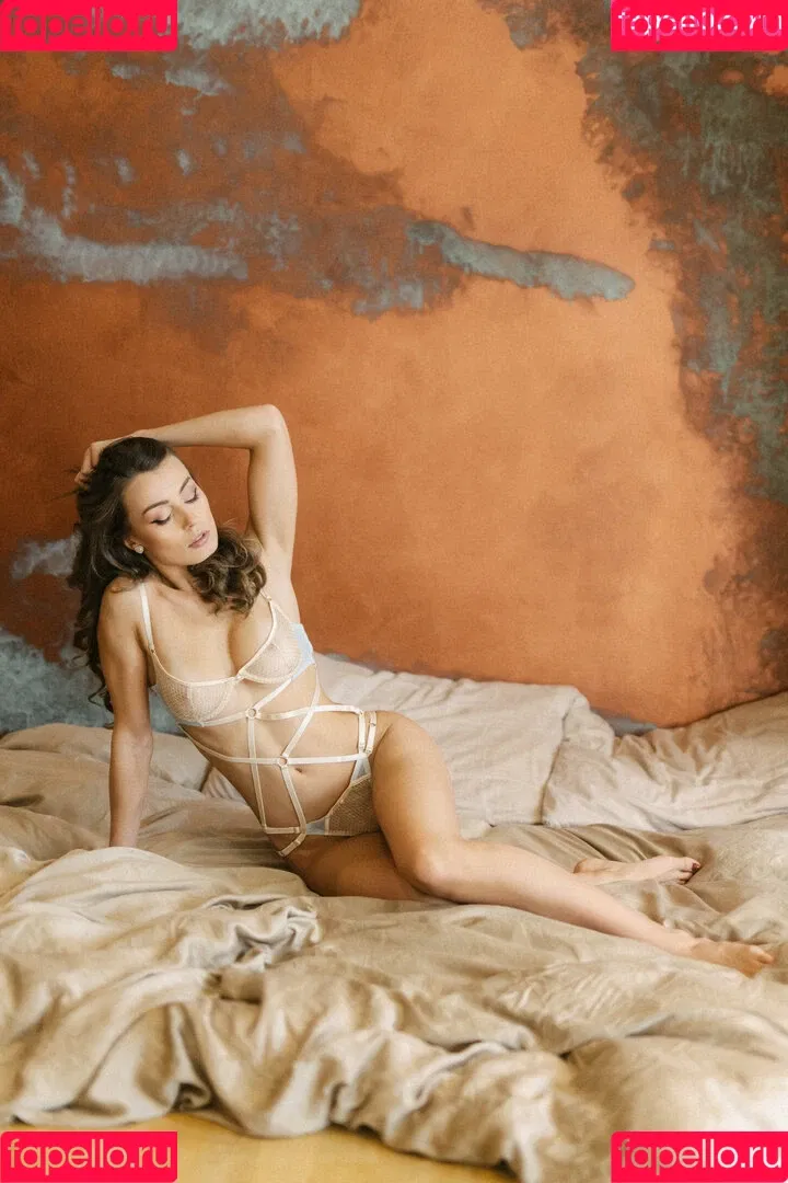 Anna Zapala / ankazapala / annazapala Onlyfans Photo Gallery 