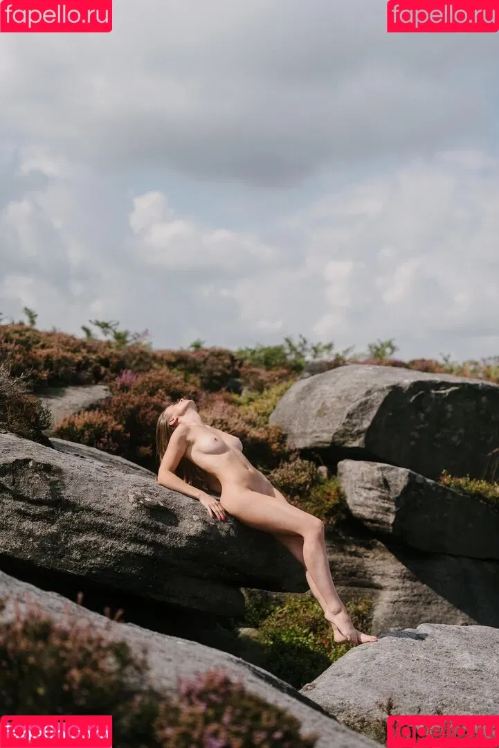 Anna Zapala / ankazapala / annazapala Onlyfans Photo Gallery 