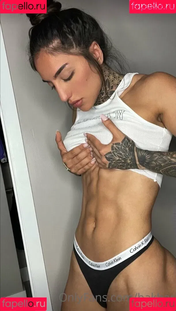 Bakhar Nabieva / bakhar / bakharnabieva / Бахар Набиева Onlyfans Photo Gallery 