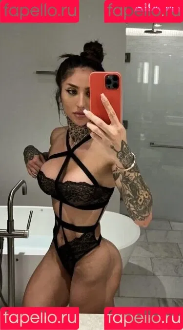 Bakhar Nabieva / bakhar / bakharnabieva / Бахар Набиева Onlyfans Photo Gallery 