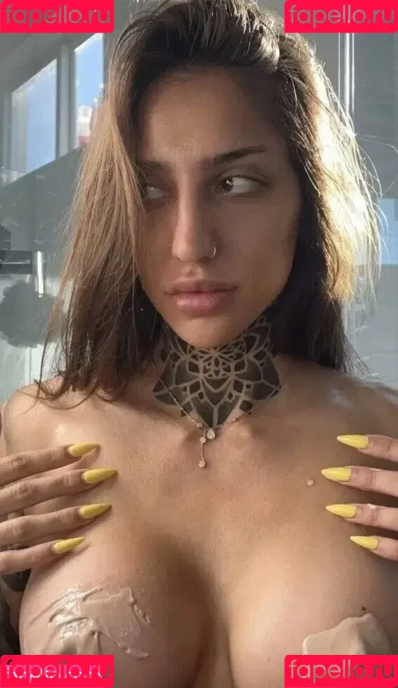 Bakhar Nabieva / bakhar / bakharnabieva / Бахар Набиева Onlyfans Photo Gallery 
