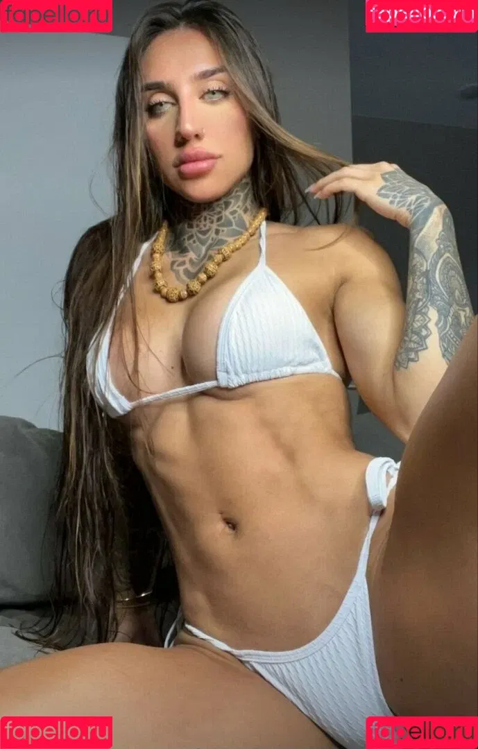 Bakhar Nabieva / bakhar / bakharnabieva / Бахар Набиева Onlyfans Photo Gallery 