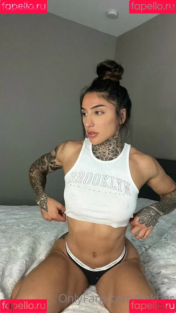 Bakhar Nabieva / bakhar / bakharnabieva / Бахар Набиева Onlyfans Photo Gallery 