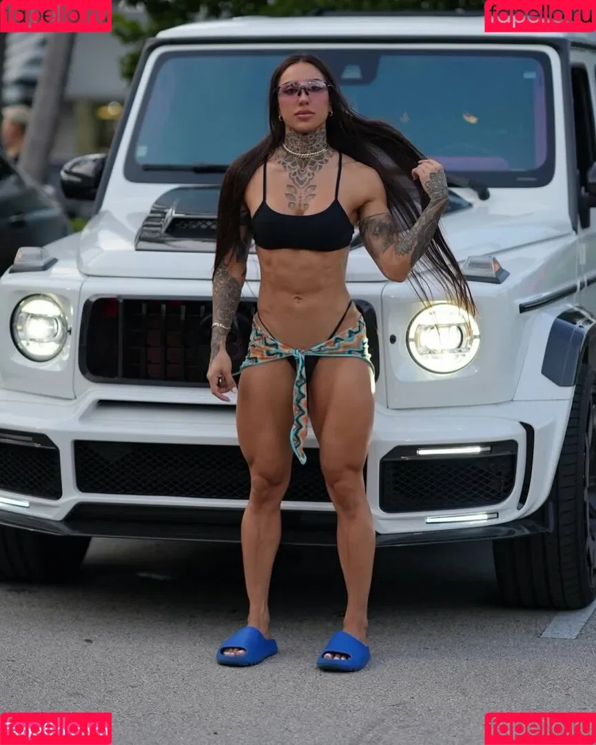 Bakhar Nabieva / bakhar / bakharnabieva / Бахар Набиева Onlyfans Photo Gallery 