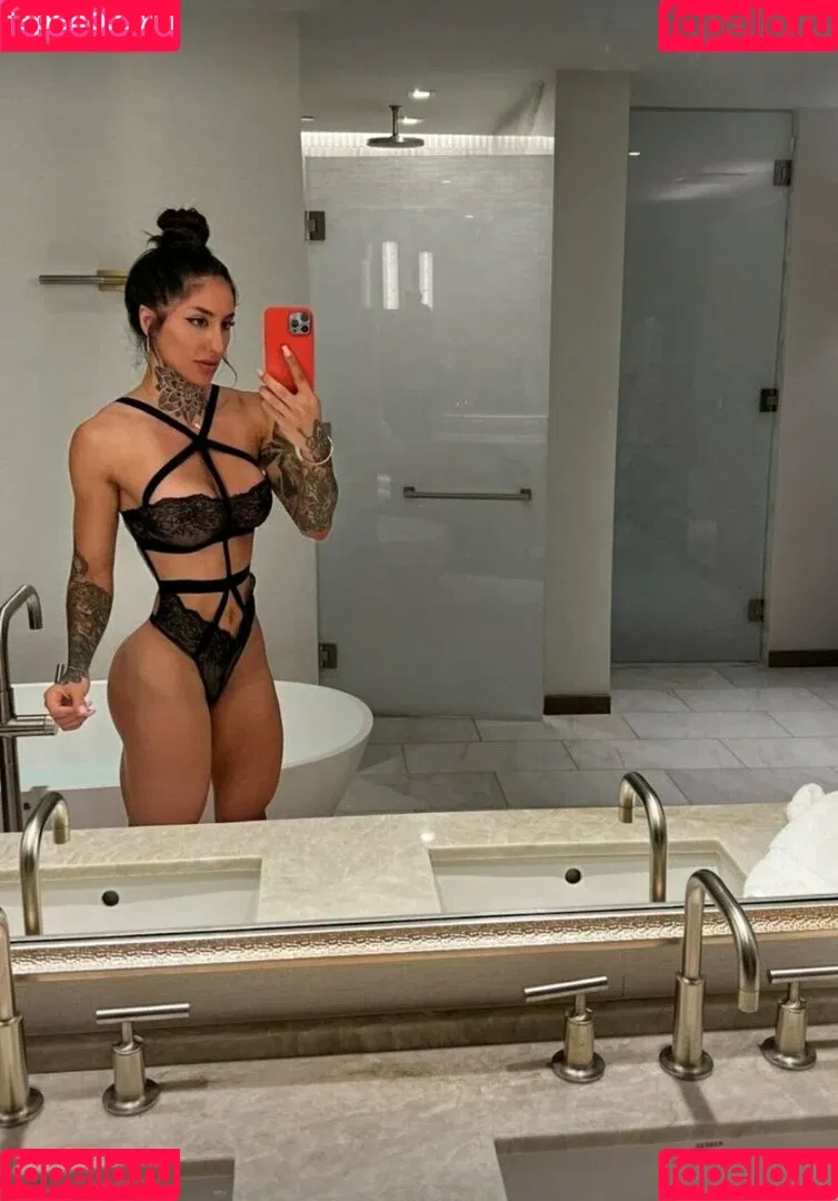 Bakhar Nabieva / bakhar / bakharnabieva / Бахар Набиева Onlyfans Photo Gallery 