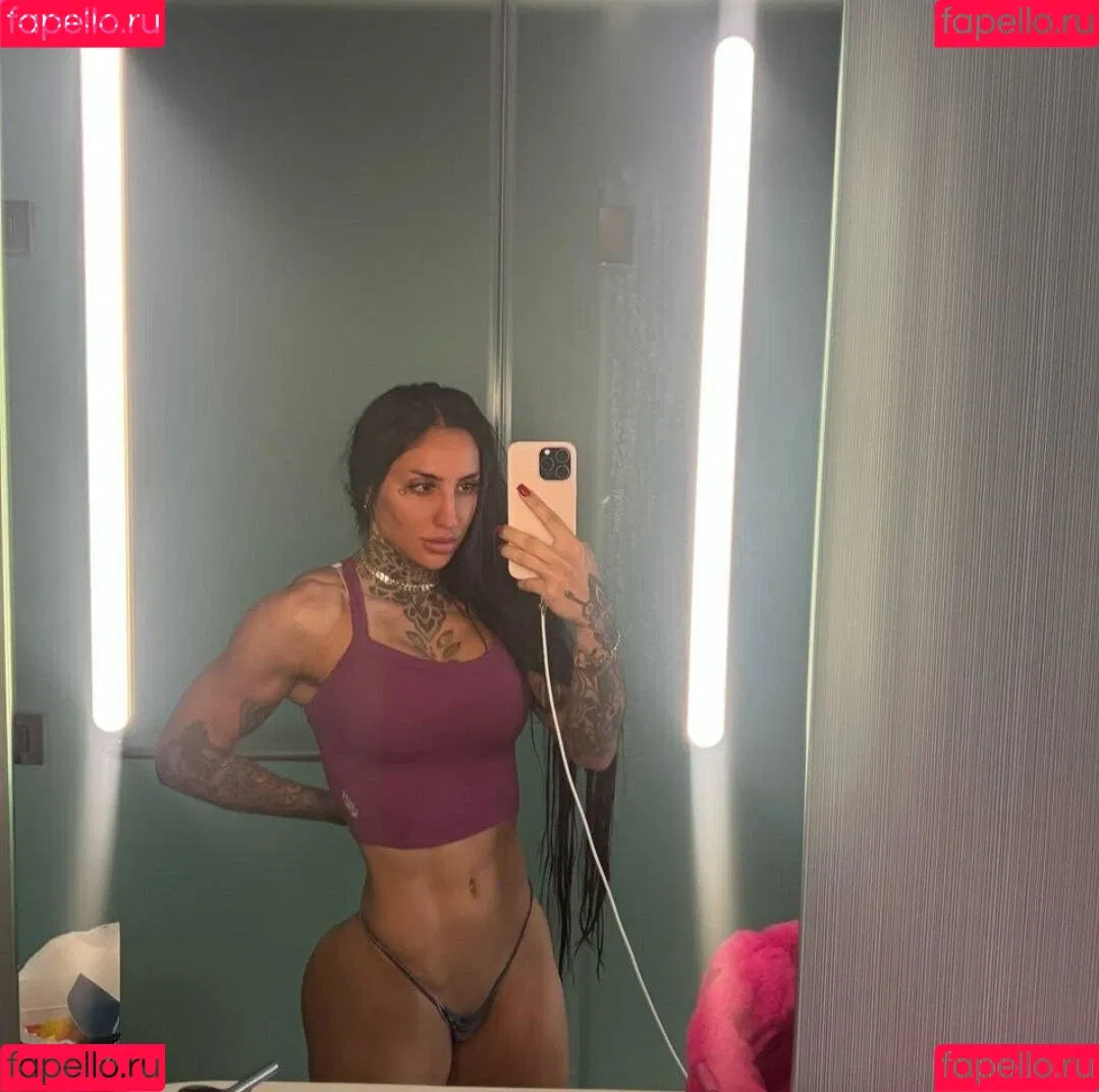 Bakhar Nabieva / bakhar / bakharnabieva / Бахар Набиева Onlyfans Photo Gallery 