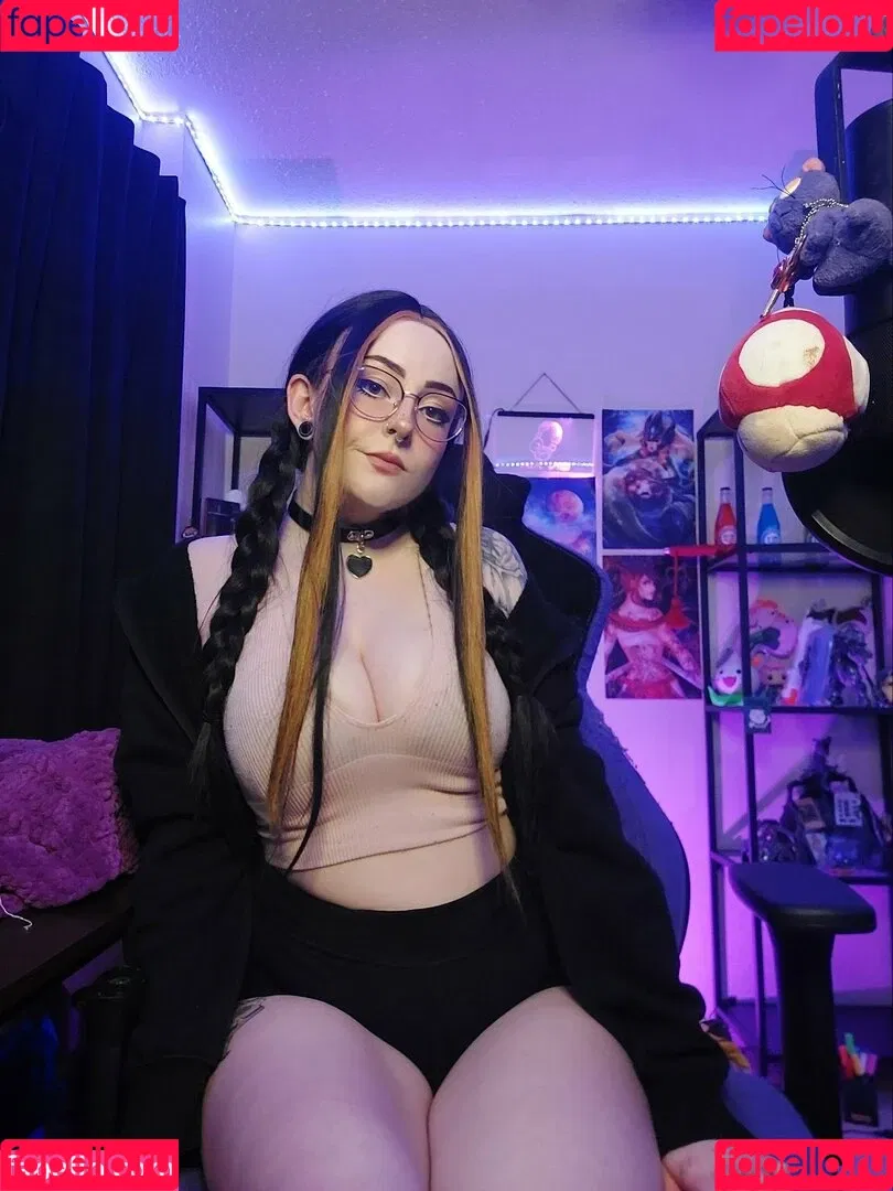 Munaeris / https: Onlyfans Photo Gallery 