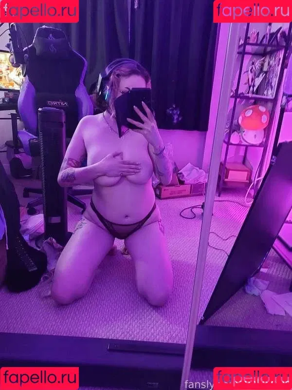 Munaeris / https: Onlyfans Photo Gallery 
