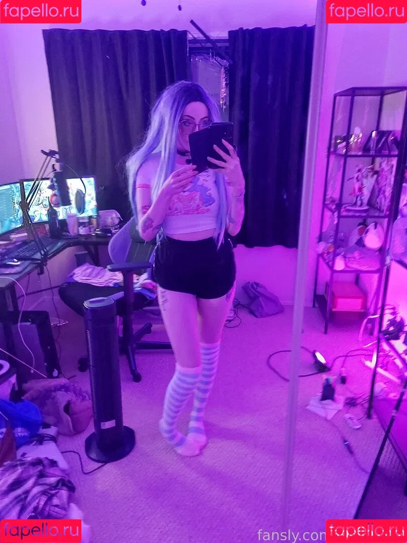 Munaeris / https: Onlyfans Photo Gallery 