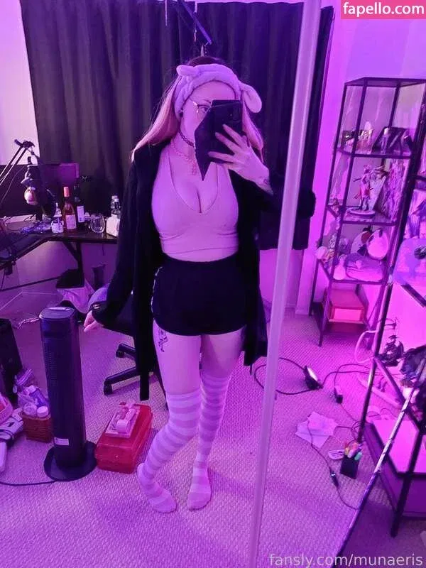 Munaeris / https: Onlyfans Photo Gallery 