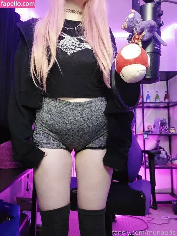 Munaeris / https: Onlyfans Photo Gallery 