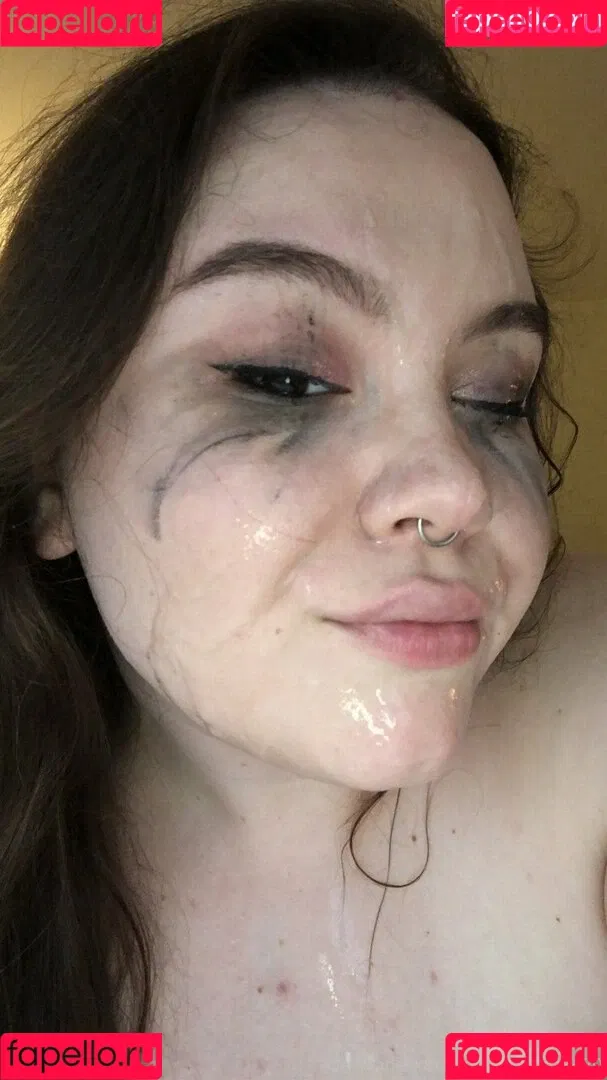 bratty_britt420 / brattybritt420 Onlyfans Photo Gallery 