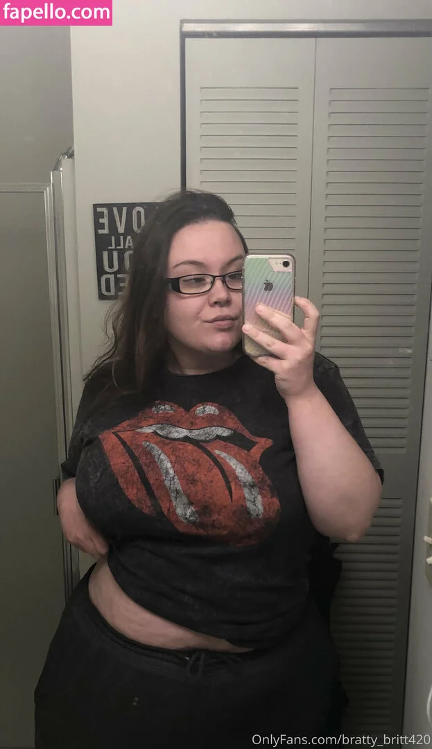 bratty_britt420 / brattybritt420 Onlyfans Photo Gallery 