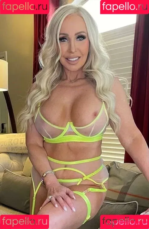 Morgan Taylor / azmorganxoxo / morgantaylormodel Onlyfans Photo Gallery 
