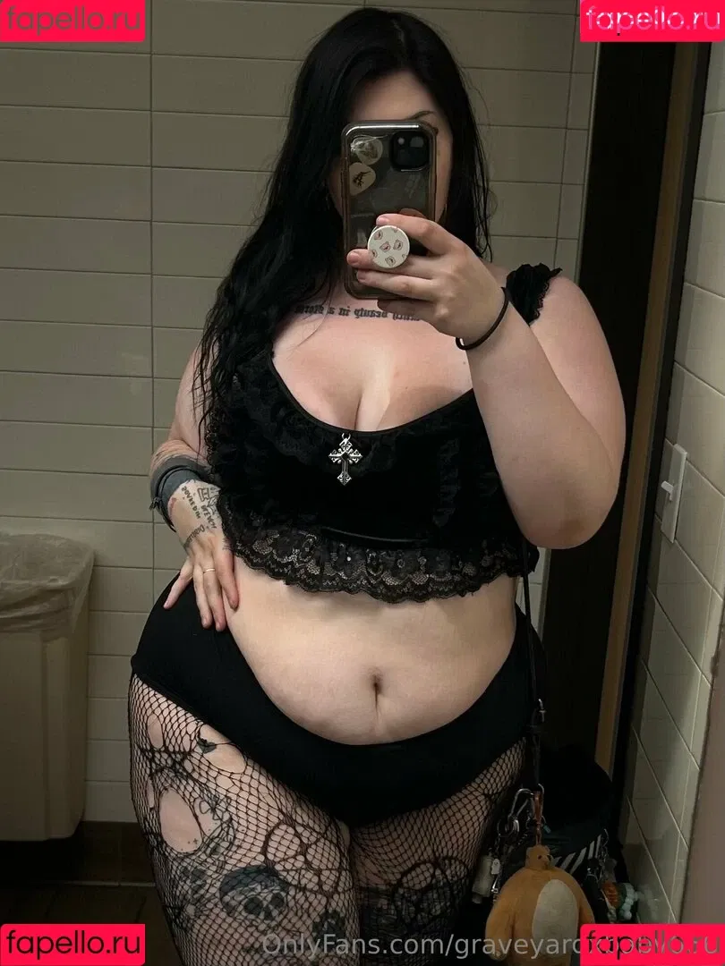 graveyardxbaby666 Onlyfans Photo Gallery 