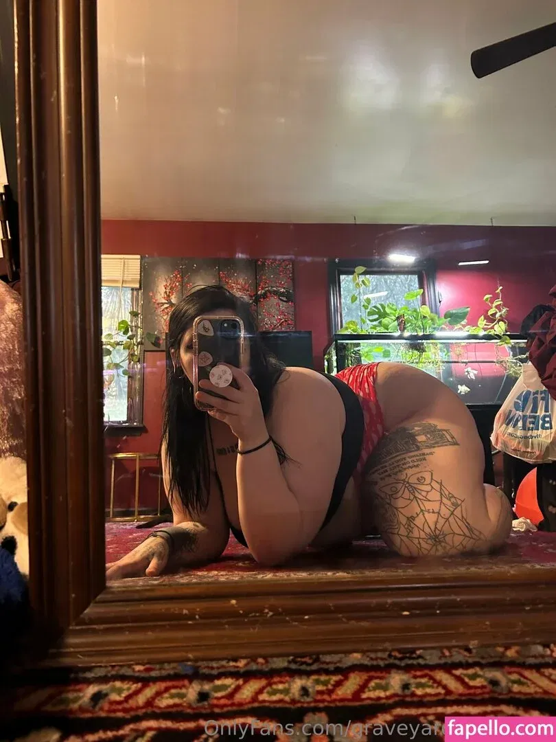 graveyardxbaby666 Onlyfans Photo Gallery 