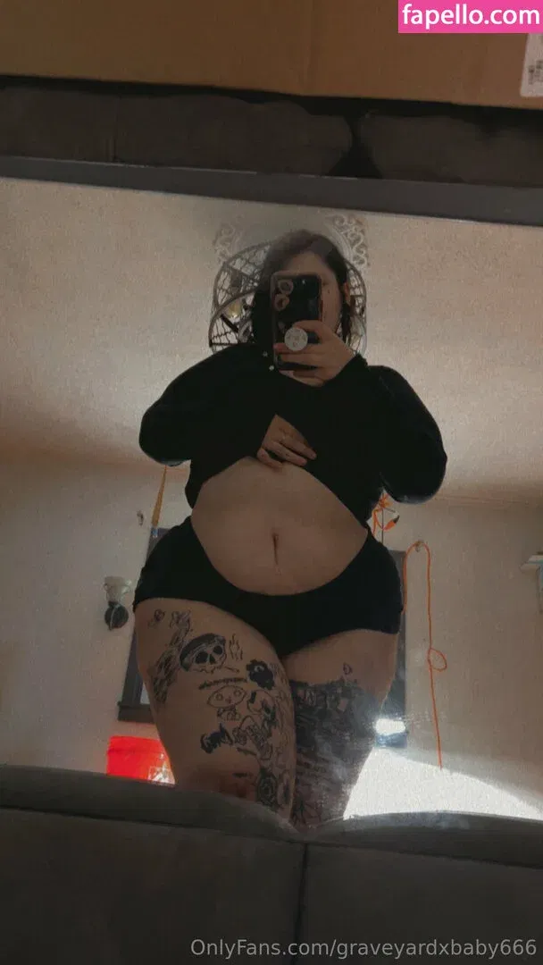 graveyardxbaby666 Onlyfans Photo Gallery 