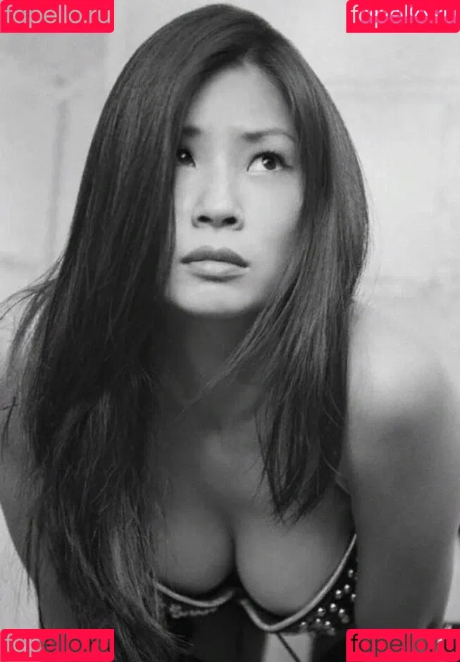 Lucy Liu / LucyLiu / xlucyliux Onlyfans Photo Gallery 