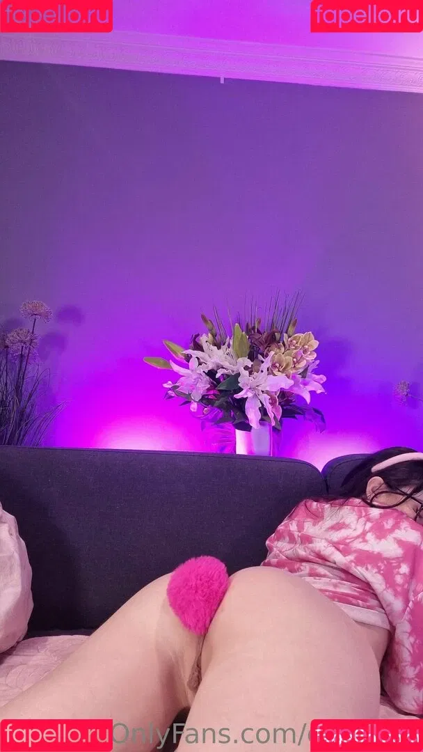 emilyhill / emilyhillxoxo Onlyfans Photo Gallery 