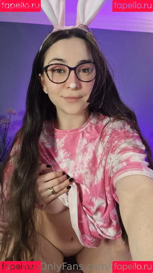 emilyhill / emilyhillxoxo Onlyfans Photo Gallery 