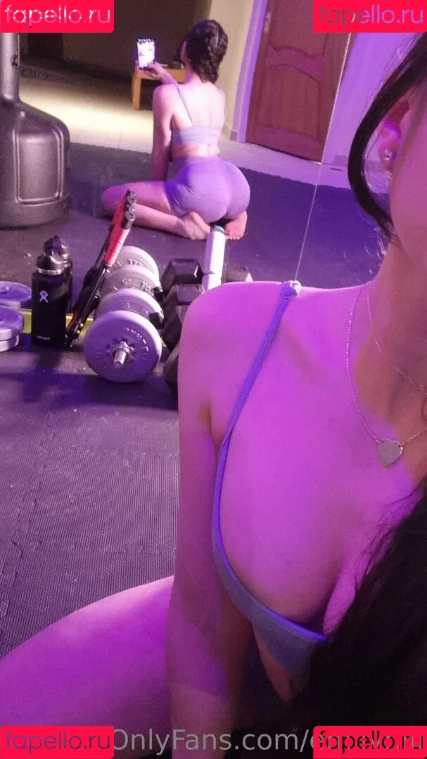emilyhill / emilyhillxoxo Onlyfans Photo Gallery 
