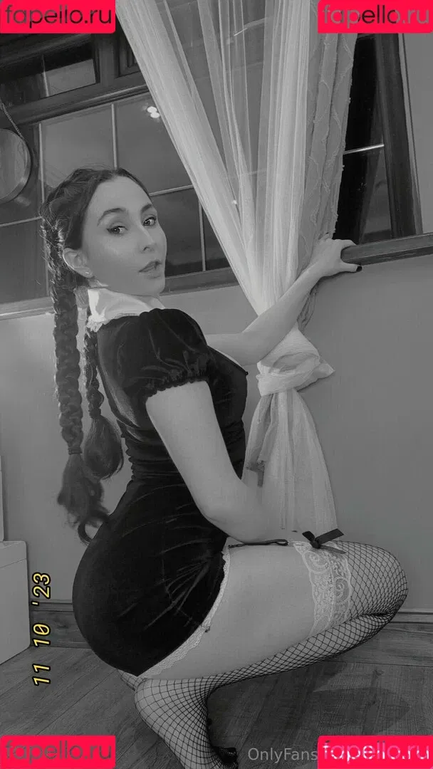 emilyhill / emilyhillxoxo Onlyfans Photo Gallery 