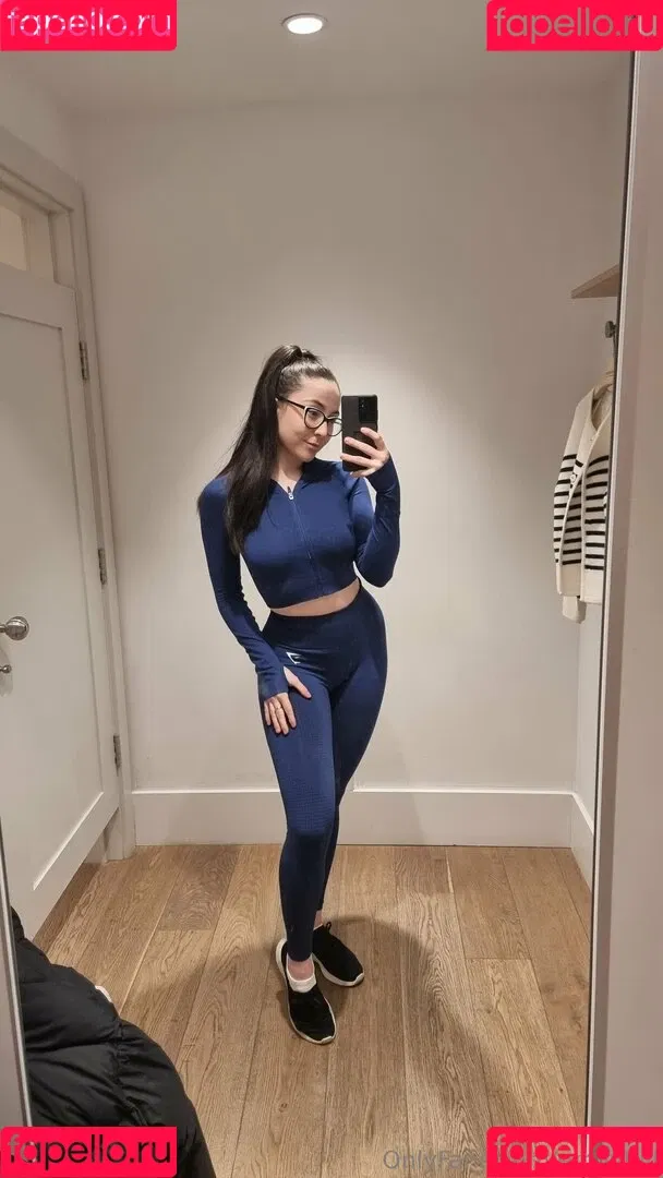 emilyhill / emilyhillxoxo Onlyfans Photo Gallery 