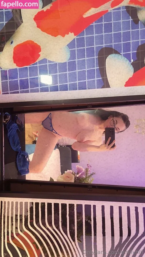 emilyhill / emilyhillxoxo Onlyfans Photo Gallery 