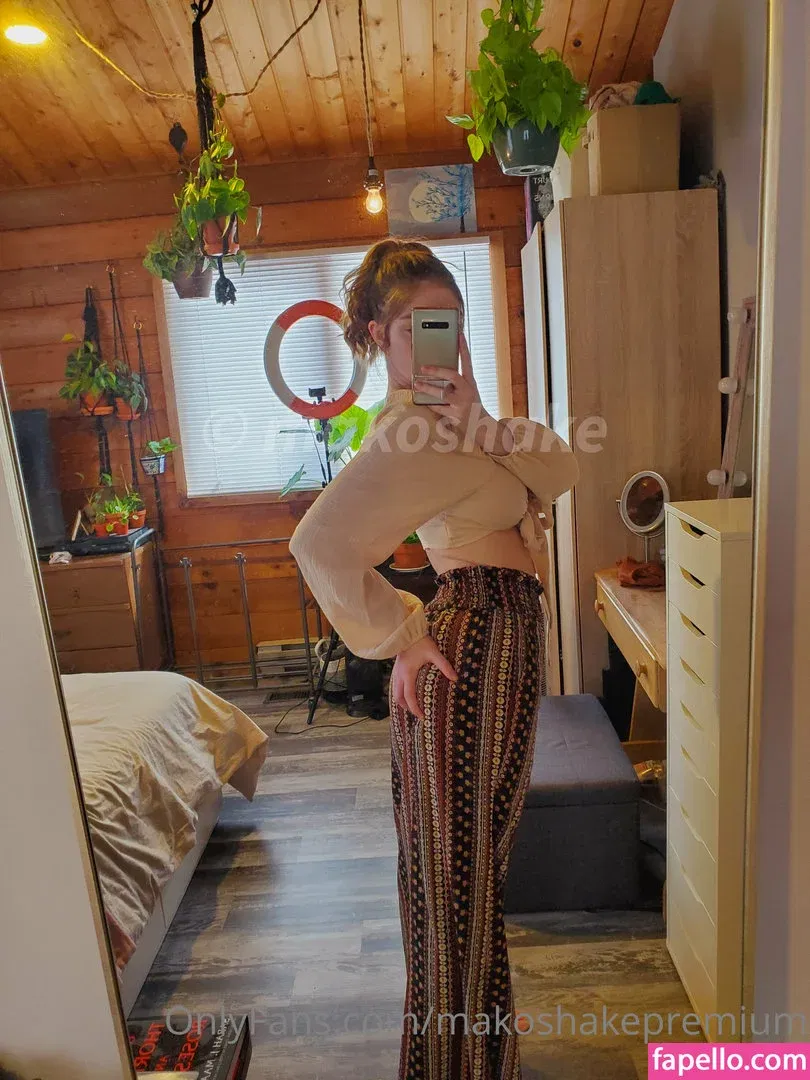 Makoshake / makoshake_ / makoshakepremium Onlyfans Photo Gallery 