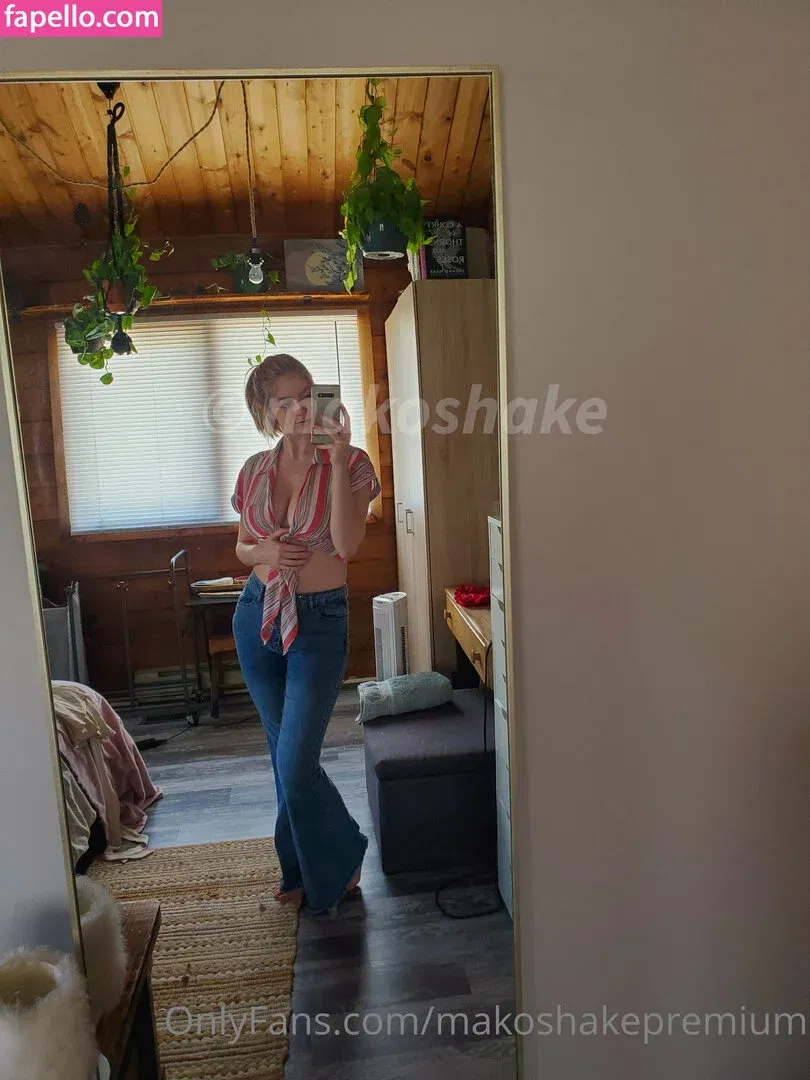 Makoshake / makoshake_ / makoshakepremium Onlyfans Photo Gallery 