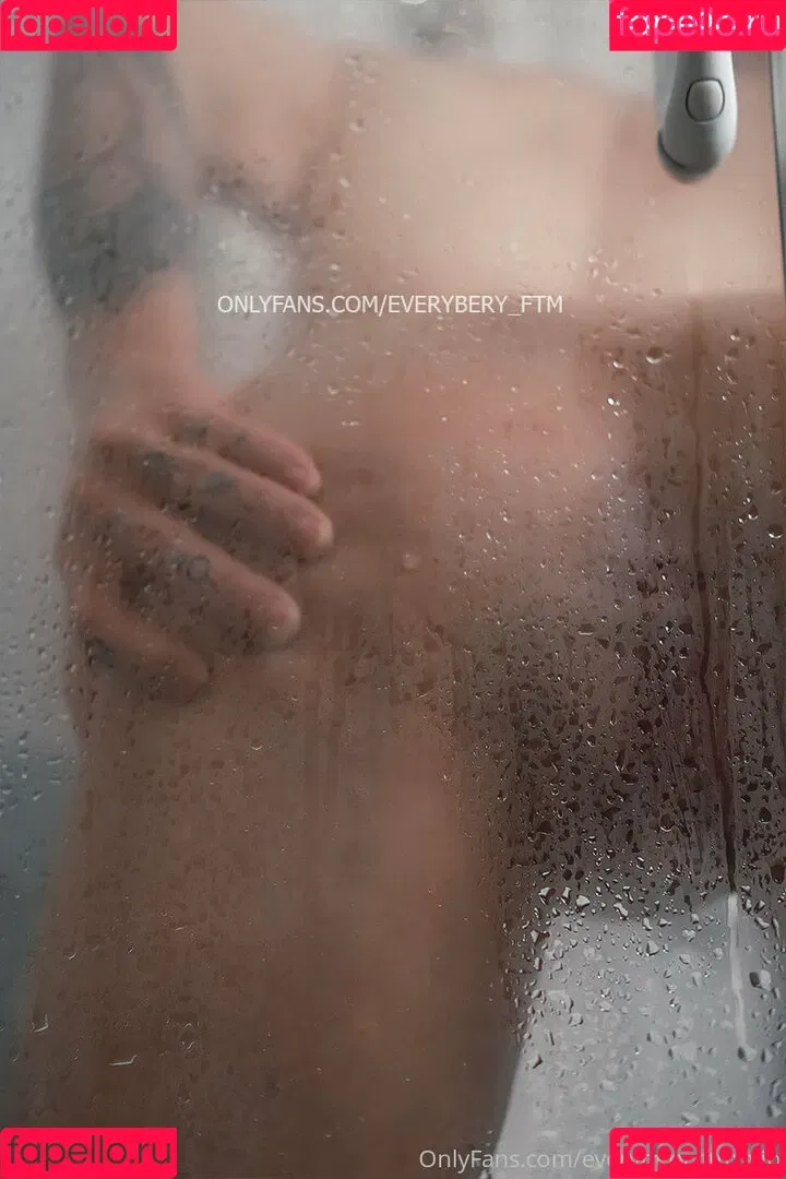 bedazzled12345 / everybery_ftm_vip Onlyfans Photo Gallery 