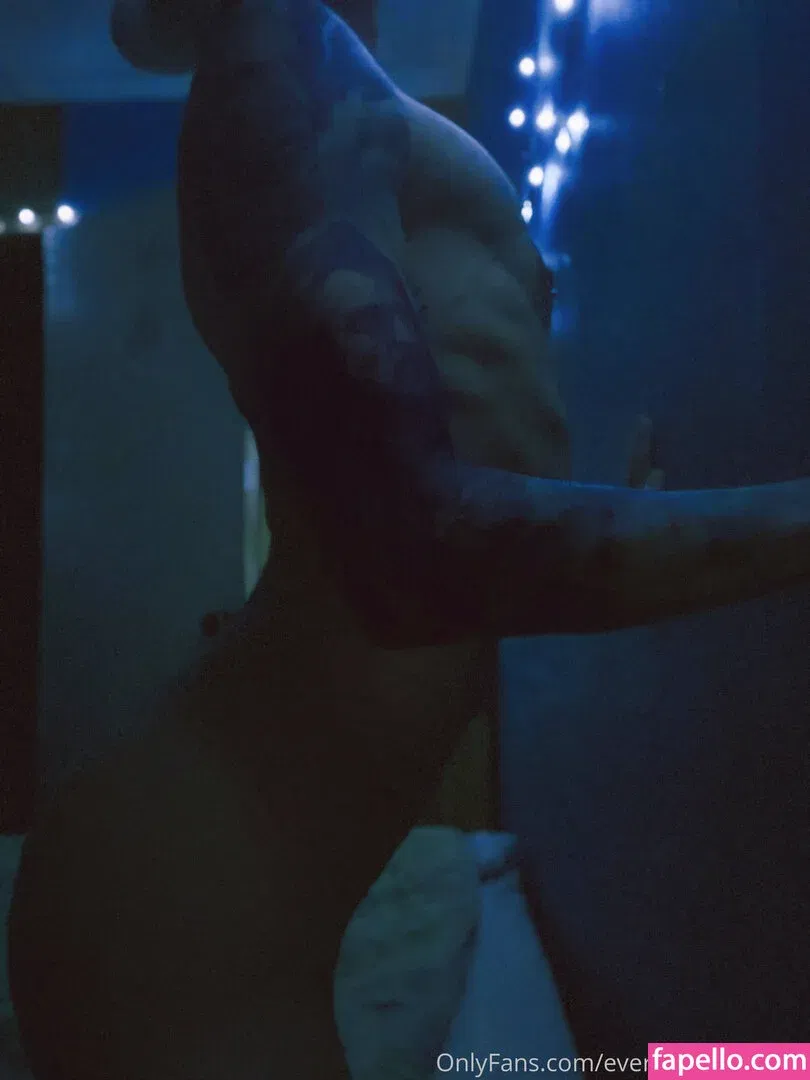 bedazzled12345 / everybery_ftm_vip Onlyfans Photo Gallery 