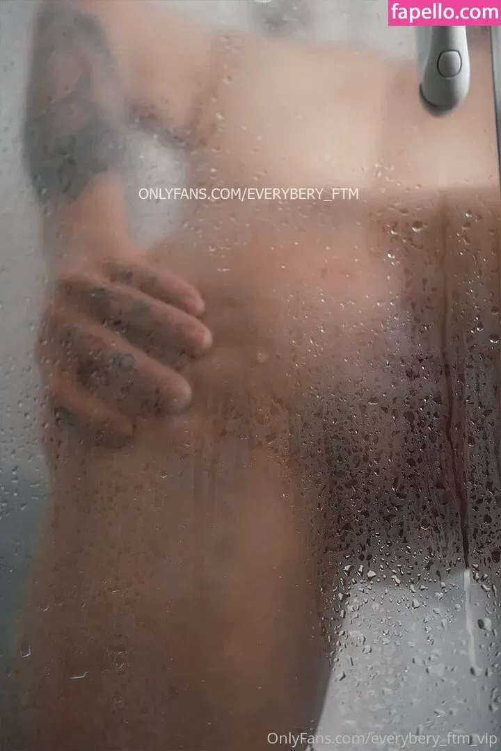 bedazzled12345 / everybery_ftm_vip Onlyfans Photo Gallery 