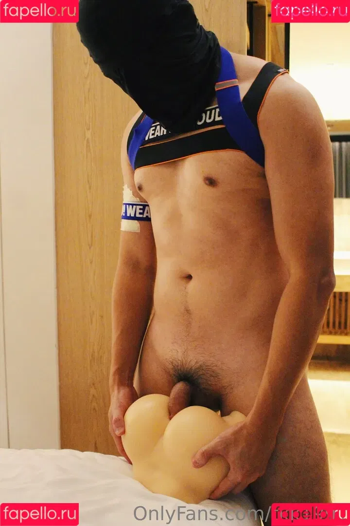 _tk9191 / tkk1991 Onlyfans Photo Gallery 