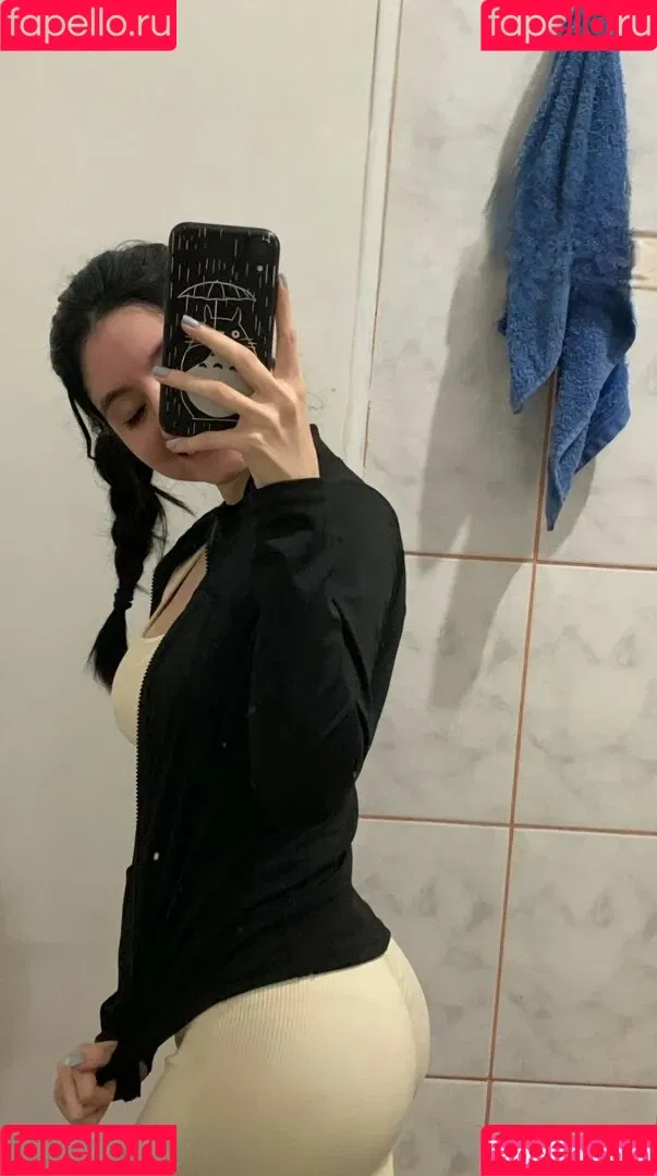 Lamie / Larissacarvalhx / ilamie / lamistar Onlyfans Photo Gallery 
