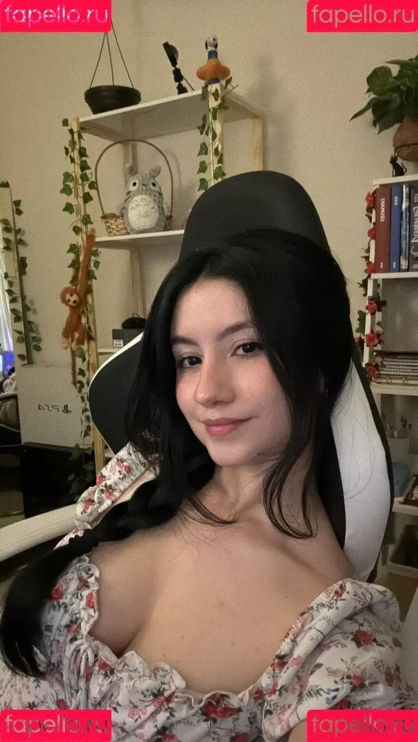 Lamie / Larissacarvalhx / ilamie / lamistar Onlyfans Photo Gallery 