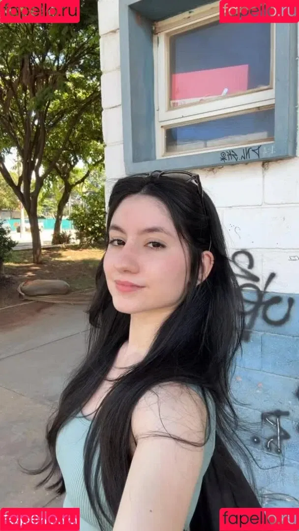 Lamie / Larissacarvalhx / ilamie / lamistar Onlyfans Photo Gallery 