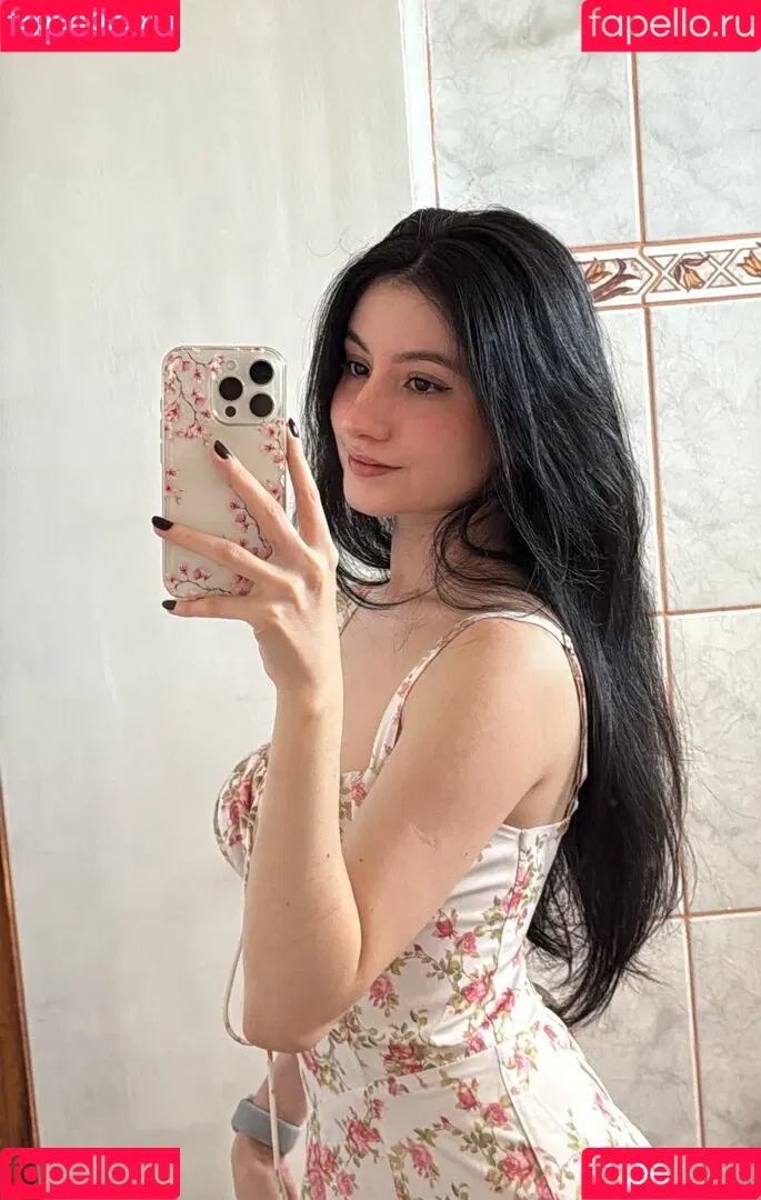 Lamie / Larissacarvalhx / ilamie / lamistar Onlyfans Photo Gallery 