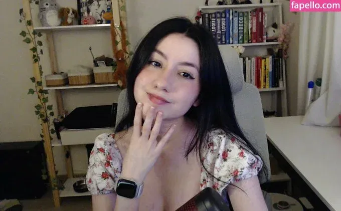 Lamie / Larissacarvalhx / ilamie / lamistar Onlyfans Photo Gallery 