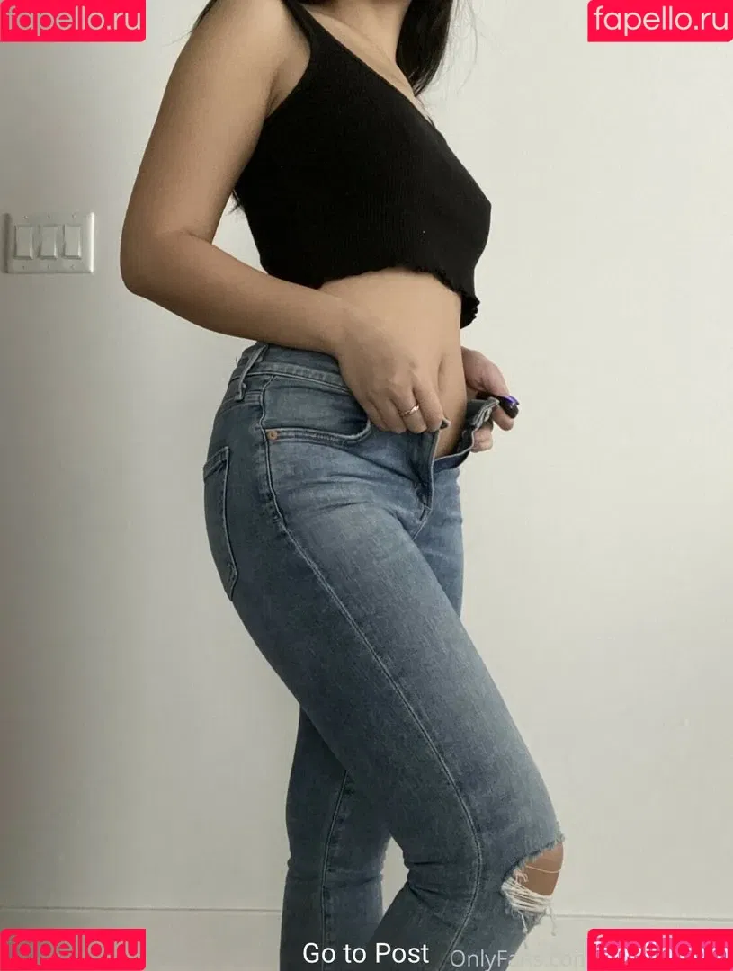 Kimberly Choi / KimberlyChoi / kimberlyschoi Onlyfans Photo Gallery 