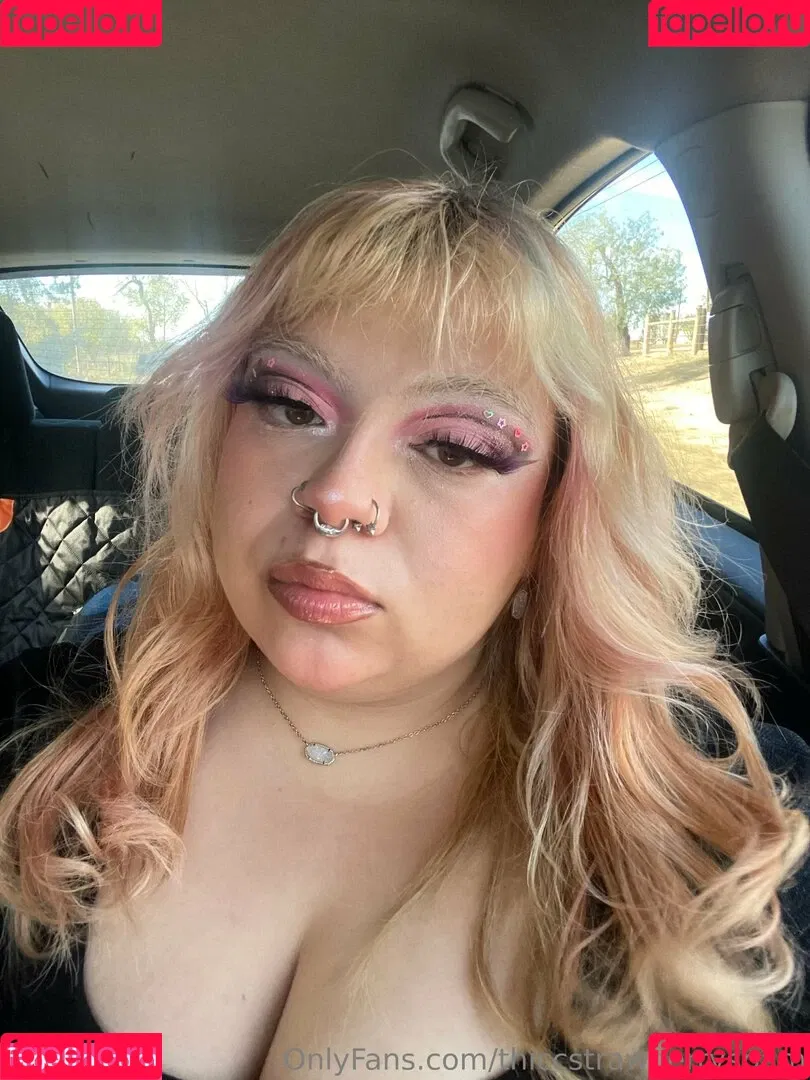 thiccstrawberryspam Onlyfans Photo Gallery 
