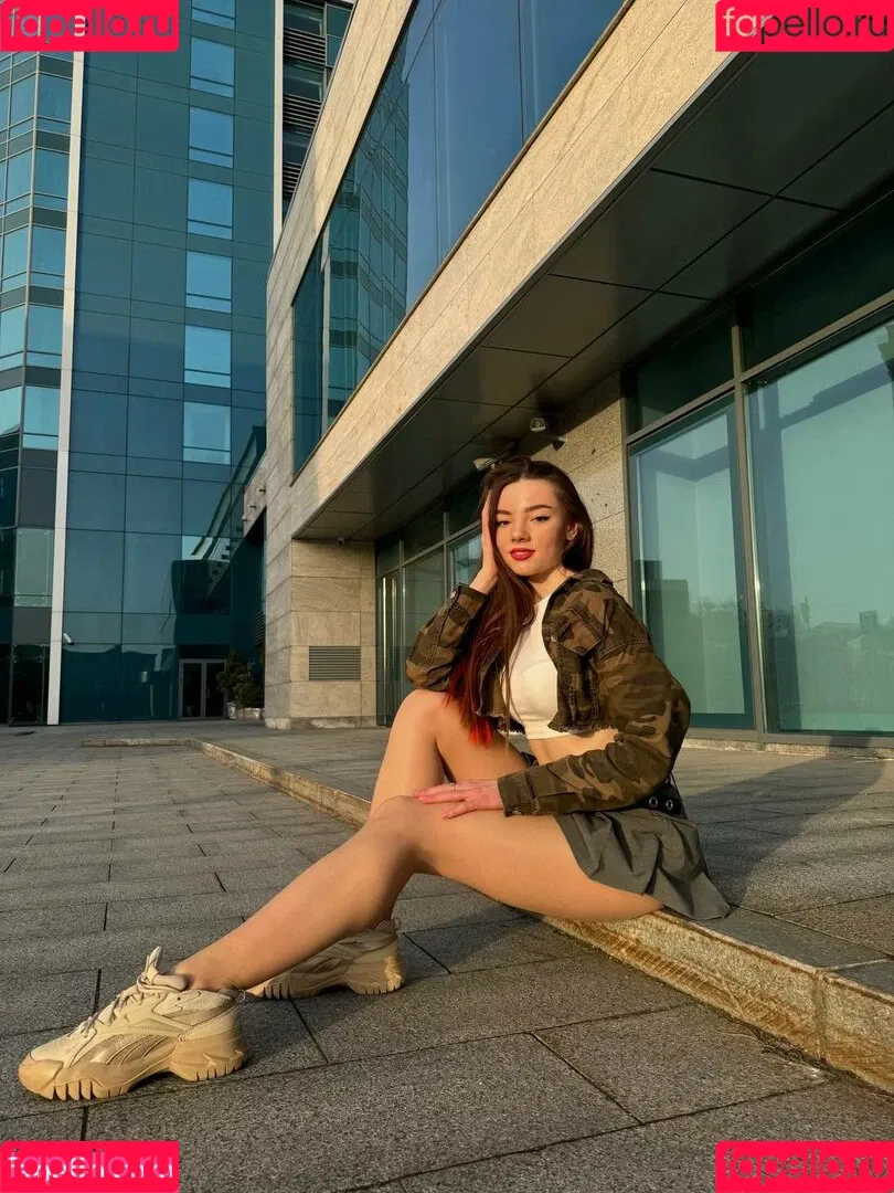 princesse.katrin Onlyfans Photo Gallery 