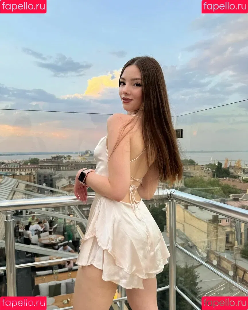 princesse.katrin Onlyfans Photo Gallery 