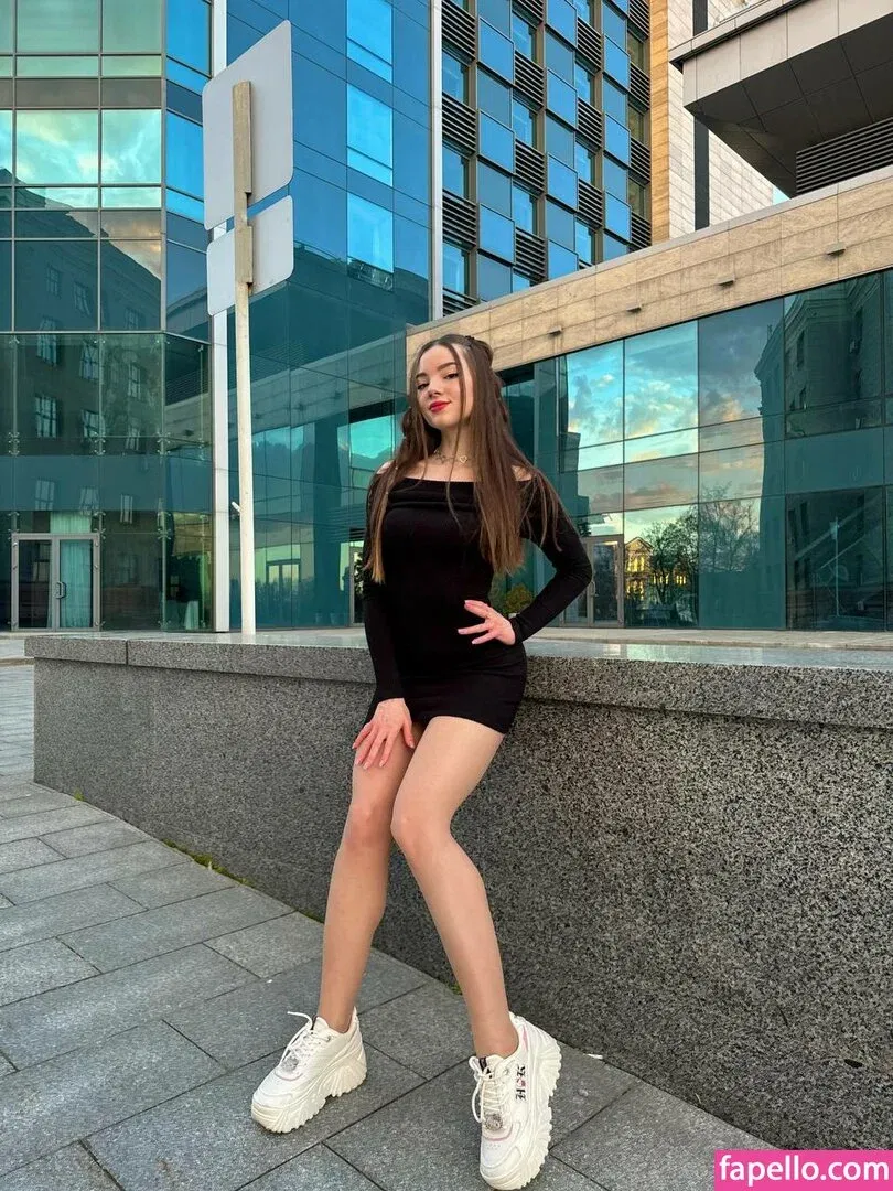 princesse.katrin Onlyfans Photo Gallery 