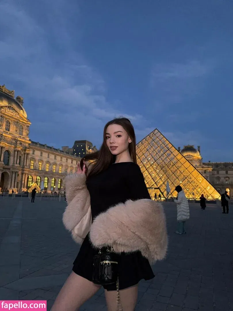 princesse.katrin Onlyfans Photo Gallery 