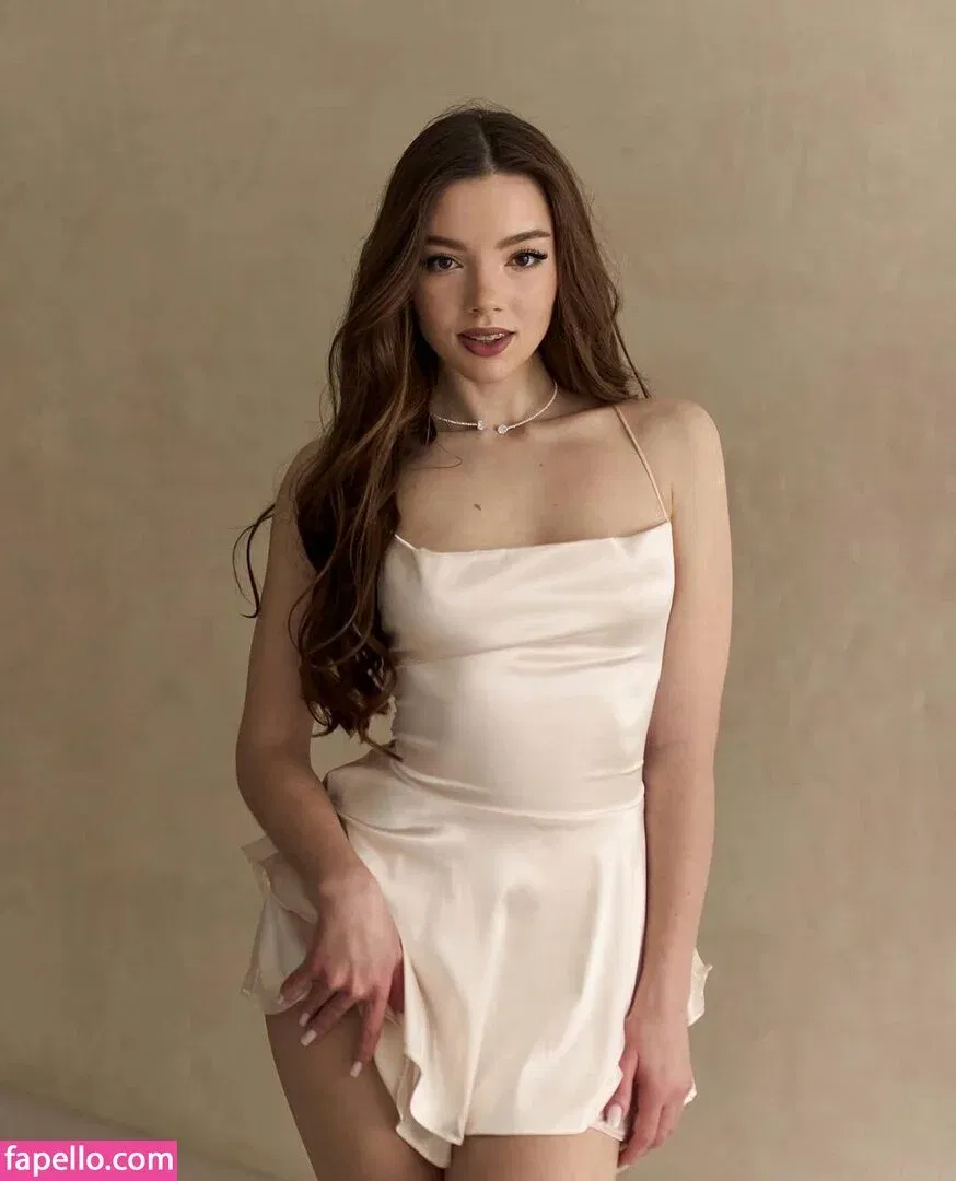 princesse.katrin Onlyfans Photo Gallery 