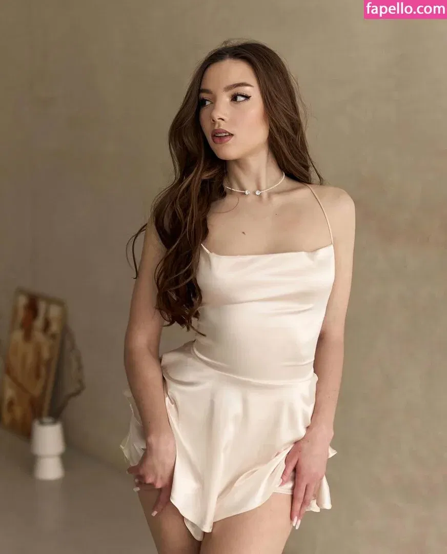 princesse.katrin Onlyfans Photo Gallery 