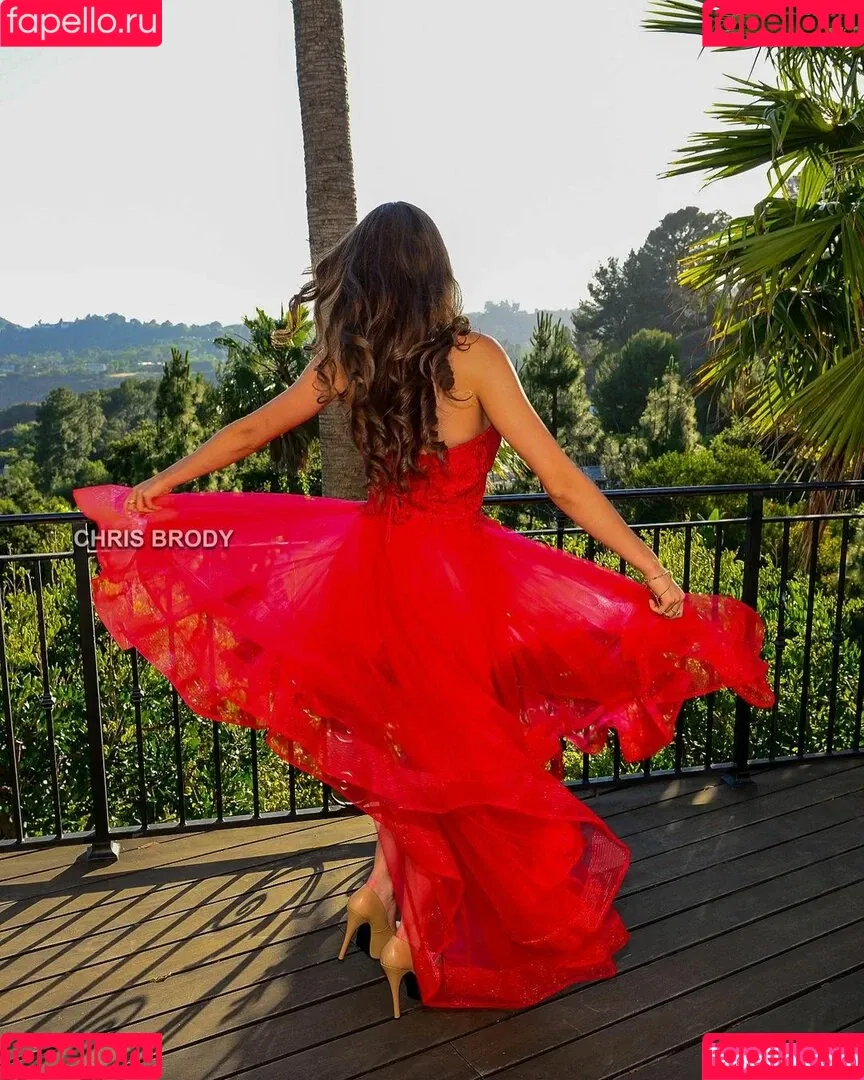 Beautyandbrainswithatwist / Rachel Michelle / rachellemichelle Onlyfans Photo Gallery 