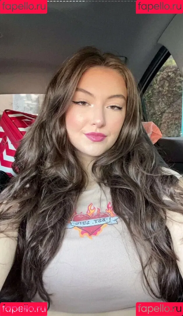 Beautyandbrainswithatwist / Rachel Michelle / rachellemichelle Onlyfans Photo Gallery 